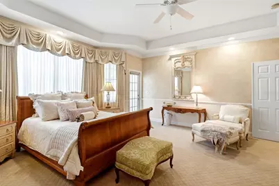 1246 Darlington Oak Circle NE, Saint Petersburg, FL 33703 - Photo 27