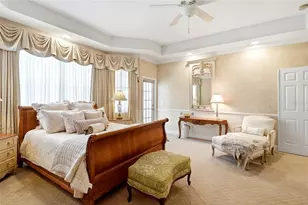 1246 Darlington Oak Cir NE, Saint Petersburg, FL 33703 - Photo 27