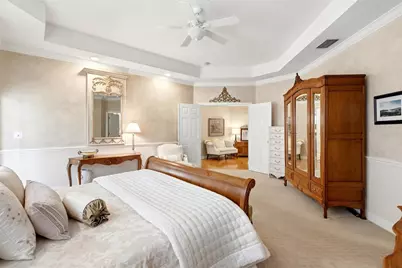 1246 Darlington Oak Circle NE, Saint Petersburg, FL 33703 - Photo 29