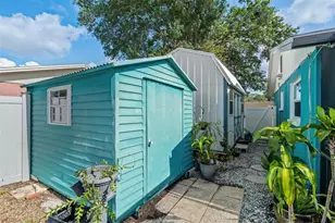 7906 Woodvine Cir, Tampa, FL 33615 - Photo 31
