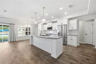 13403 Lelani Dr, Weeki Wachee, FL 34614 - Photo 7