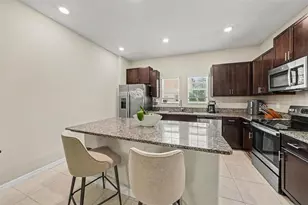 4524 Tuscan Loon Dr, Tampa, FL 33619 - Photo 5