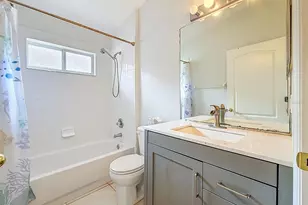2003 Berry Lake Dr, Brandon, FL 33510 - Photo 25