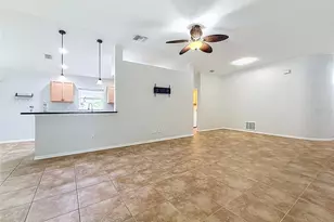 2003 Berry Lake Dr, Brandon, FL 33510 - Photo 59