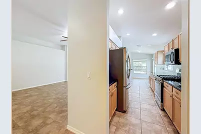 2003 Berry Lake Drive, Brandon, FL 33510 - Photo 17