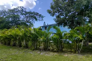 90 Oakland Hills Ct, Rotonda West, FL 33947 - Photo 33