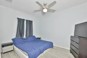 1169 8th Ave NE, Largo, FL 33770 - Photo 9