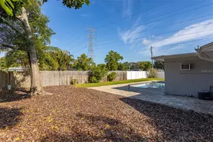 3276 Fox Hill Dr, Clearwater, FL 33761 - Photo 37