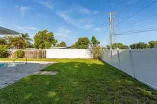 3276 Fox Hill Dr, Clearwater, FL 33761 - Photo 35