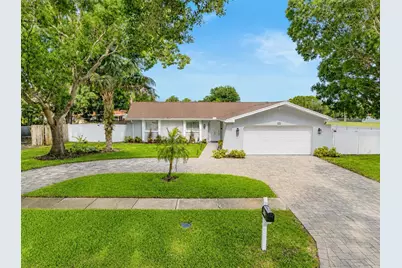 3276 Fox Hill Drive, Clearwater, FL 33761 - Photo 1