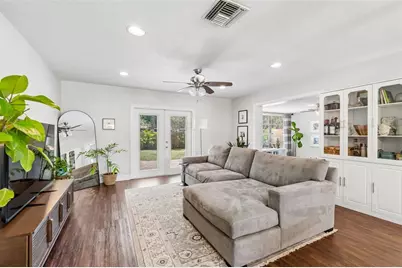 4618 W Bay Court Avenue, Tampa, FL 33611 - Photo 5