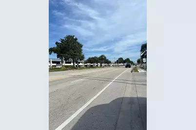 7810 Anderson Road, Tampa, FL 33634 - Photo 3