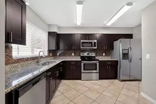 13306 Prestwick Dr, Riverview, FL 33579 - Photo 9