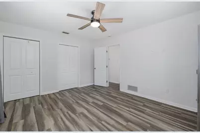 211 Timberlane Drive, Palm Harbor, FL 34683 - Photo 15