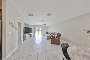 9316 Channing Hill Dr, Ruskin, FL 33573 - Photo 7