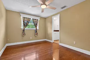 15808 Ashbury Pl, Tampa, FL 33624 - Photo 39