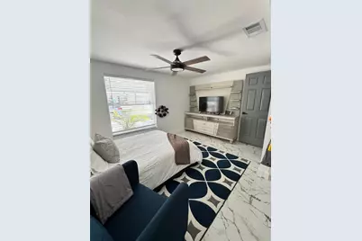 10114 Briarwick Court, Tampa, FL 33615 - Photo 23