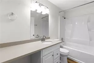 929 Sandywood Dr, Brandon, FL 33510 - Photo 3