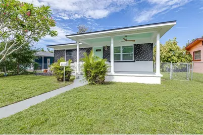 2325 Highland Street S, Saint Petersburg, FL 33705 - Photo 5