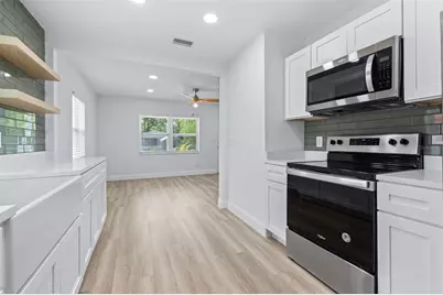 2325 Highland Street S, Saint Petersburg, FL 33705 - Photo 15
