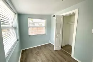 1844 Auburn St S, Saint Petersburg, FL 33712 - Photo 13