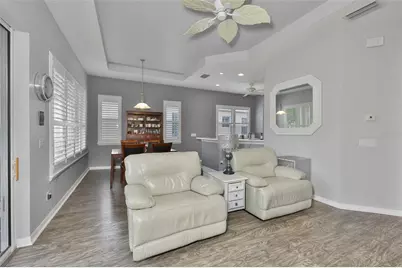 1050 Regal Manor Way, Sun City Center, FL 33573 - Photo 11