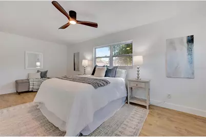 7454 Locust Street NE, Saint Petersburg, FL 33702 - Photo 27