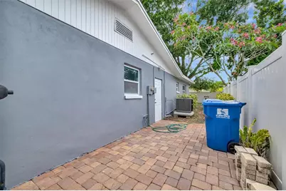 7454 Locust Street NE, Saint Petersburg, FL 33702 - Photo 53