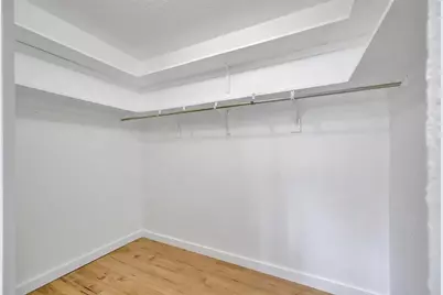 7454 Locust Street NE, Saint Petersburg, FL 33702 - Photo 27