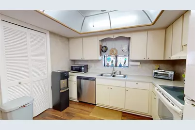 12485 2nd Street E #C103, Treasure Island, FL 33706 - Photo 9
