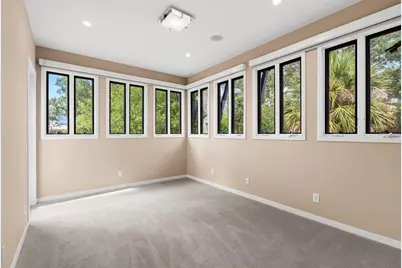 305 12th Avenue NE, Saint Petersburg, FL 33701 - Photo 51