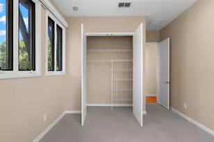 305 12th Ave NE, Saint Petersburg, FL 33701 - Photo 53