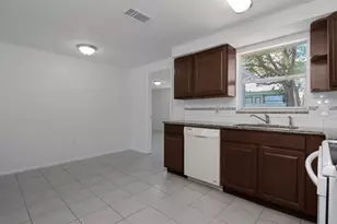 7908 Rusty Oak Dr, New Port Richey, FL 34653 - Photo 13
