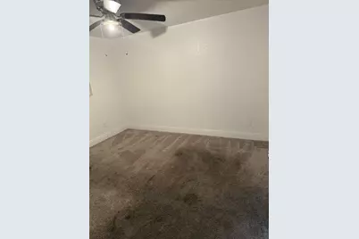 8518 Woodlake Drive, Tampa, FL 33615 - Photo 21