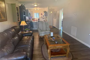 39132 Co Rd 54, Zephyrhills, FL 33542 - Photo 7