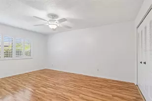 723 83rd Ave N, Saint Petersburg, FL 33702 - Photo 9