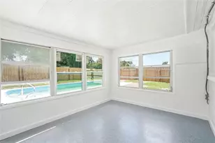 2048 Hess Dr, Holiday, FL 34691 - Photo 15