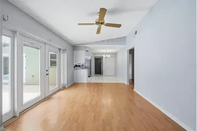 17513 Shadyside Circle, Lutz, FL 33549 - Photo 9