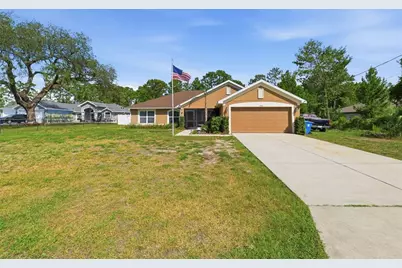 12270 House Finch Road, Weeki Wachee, FL 34614 - Photo 1