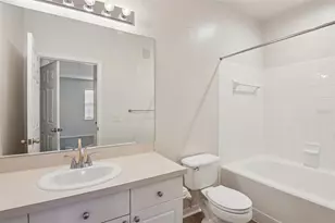 18001 Richmond Pl Dr, Tampa, FL 33647 - Photo 21
