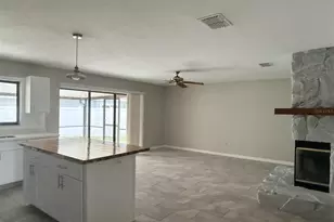 18306 Felspar Way, Tampa, FL 33647 - Photo 7