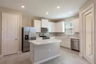 30903 Quail Caper Circle, San Antonio, FL 33576 - Photo 3