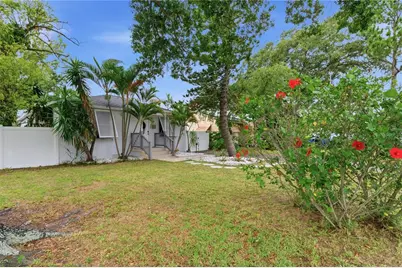 2710 16th Avenue N, Saint Petersburg, FL 33713 - Photo 5