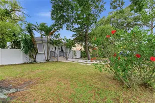 2710 16th Ave N, Saint Petersburg, FL 33713 - Photo 5
