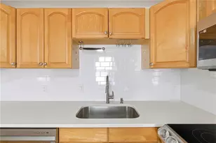 2710 16th Ave N, Saint Petersburg, FL 33713 - Photo 7