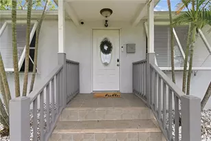 2710 16th Ave N, Saint Petersburg, FL 33713 - Photo 1