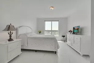 231 Riverside Dr, Daytona Beach, FL 32117 - Photo 13