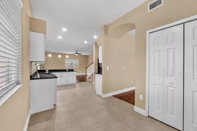 10904 Summerton Drive, Riverview, FL 33579 - Photo 17