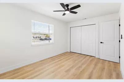 513 88th Avenue N, Saint Petersburg, FL 33702 - Photo 19