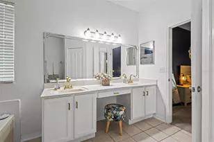 22633 Marsh Wren Dr, Land O Lakes, FL 34639 - Photo 23